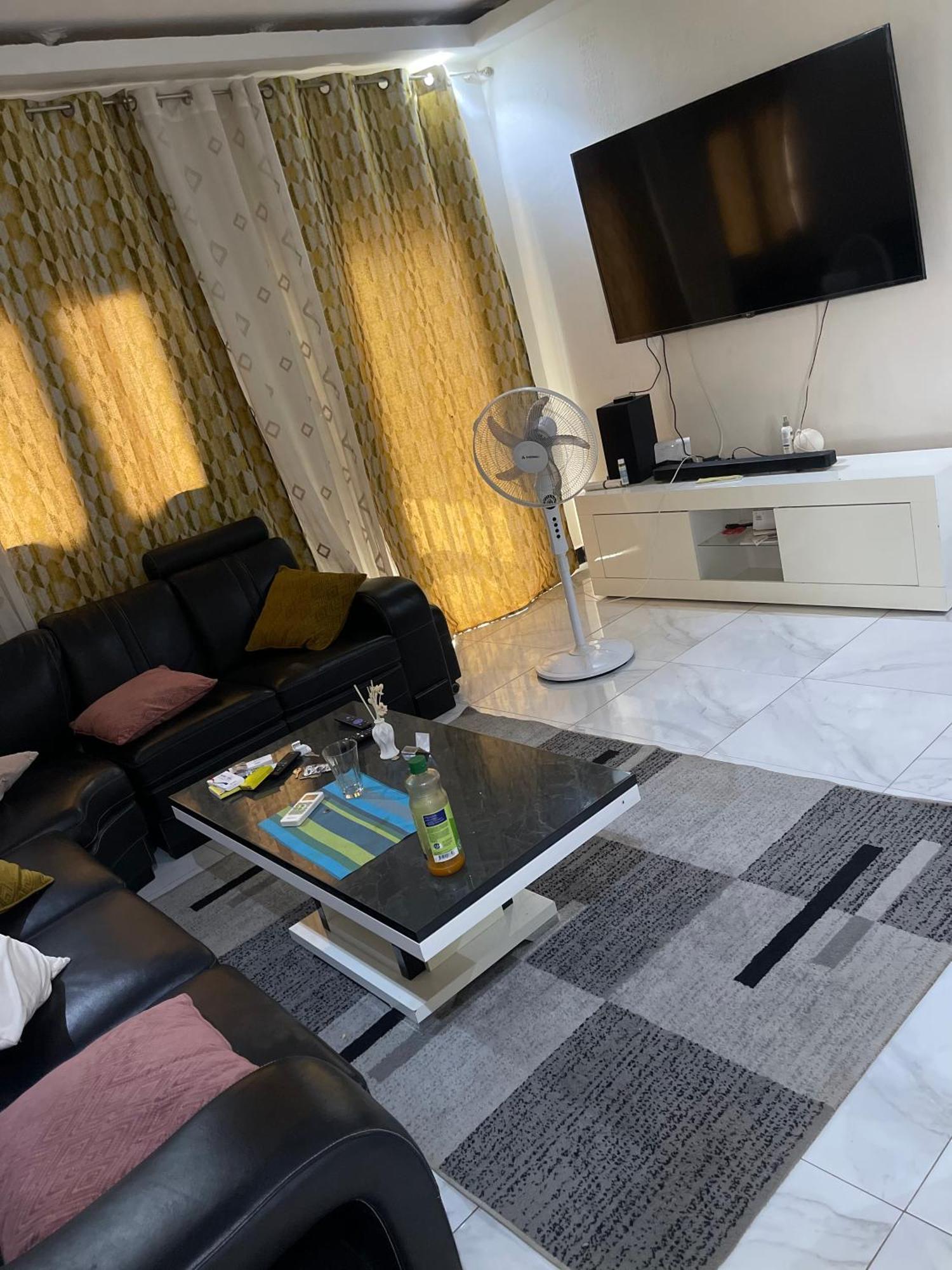 Hotel Residence Aicha Tambacounda Exterior photo