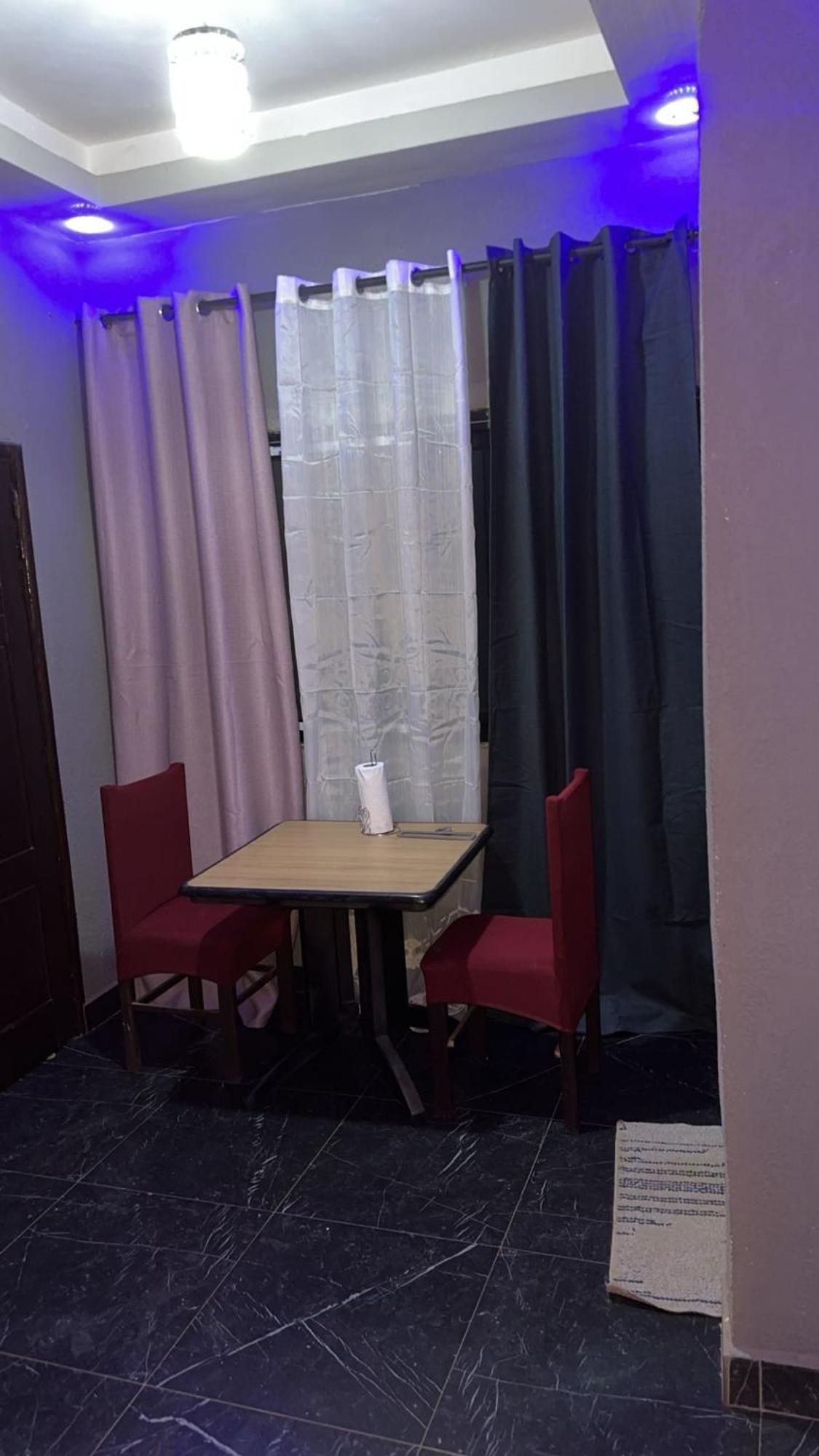 Hotel Residence Aicha Tambacounda Exterior photo