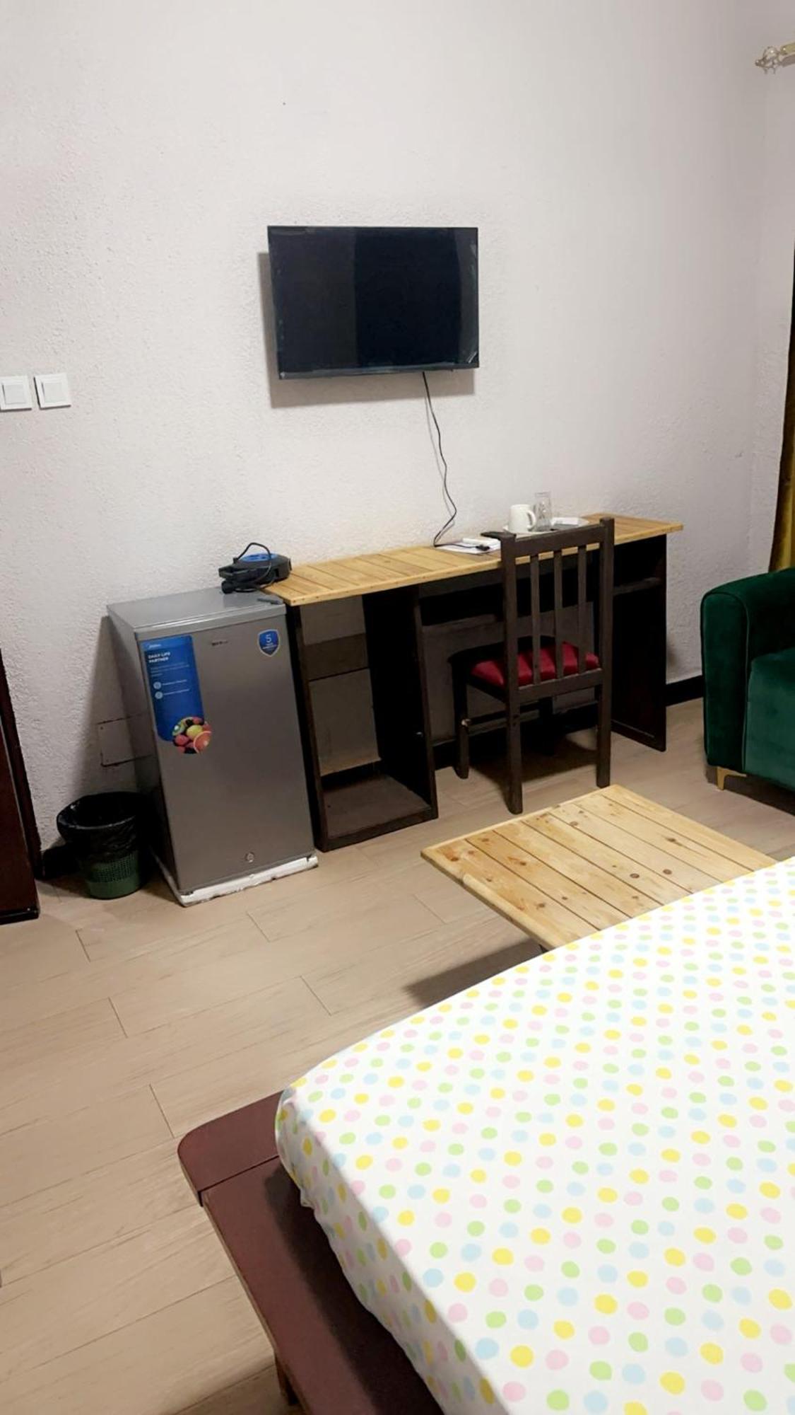Hotel Residence Aicha Tambacounda Exterior photo